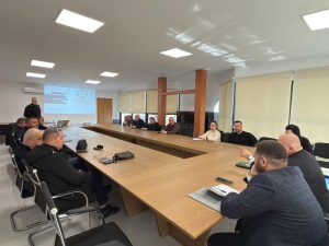 Drejtoria e Përgjithshme Detare zhvillon konsultime publike për draft-aktet e reja në Sektorin Detar